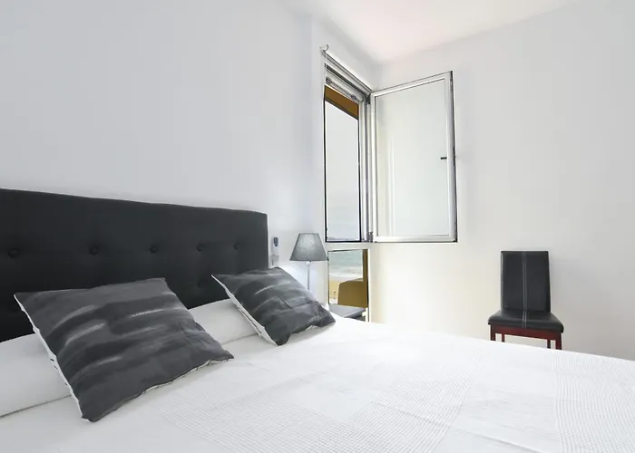 Seafront Terrace 2br Las Canteras Beach Apartamento *