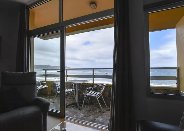 Seafront Terrace 2br Las Canteras Beach