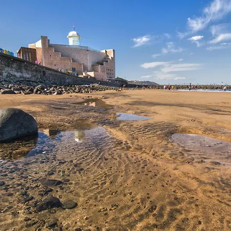 Seafront Terrace 2br Las Canteras Beach * 大加那利岛拉斯帕尔马斯