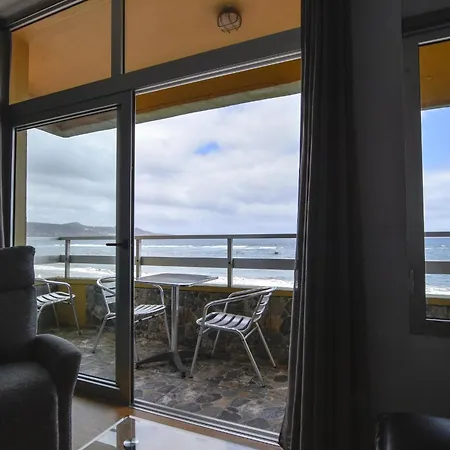 Seafront Terrace 2br Las Canteras Beach