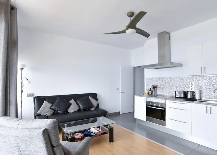 Seafront Terrace 2br Las Canteras Beach *