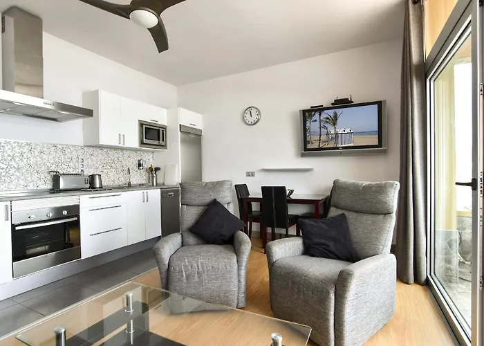 Seafront Terrace 2br Las Canteras Beach 公寓 *