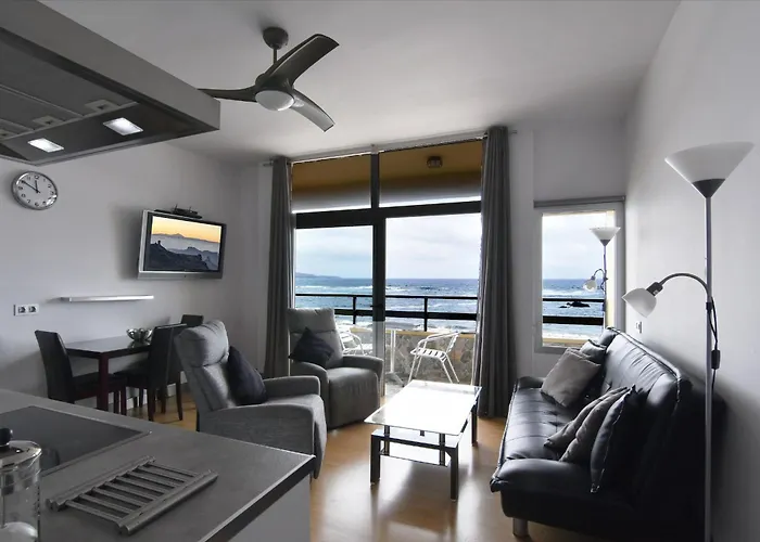 Seafront Terrace 2br Las Canteras Beach *